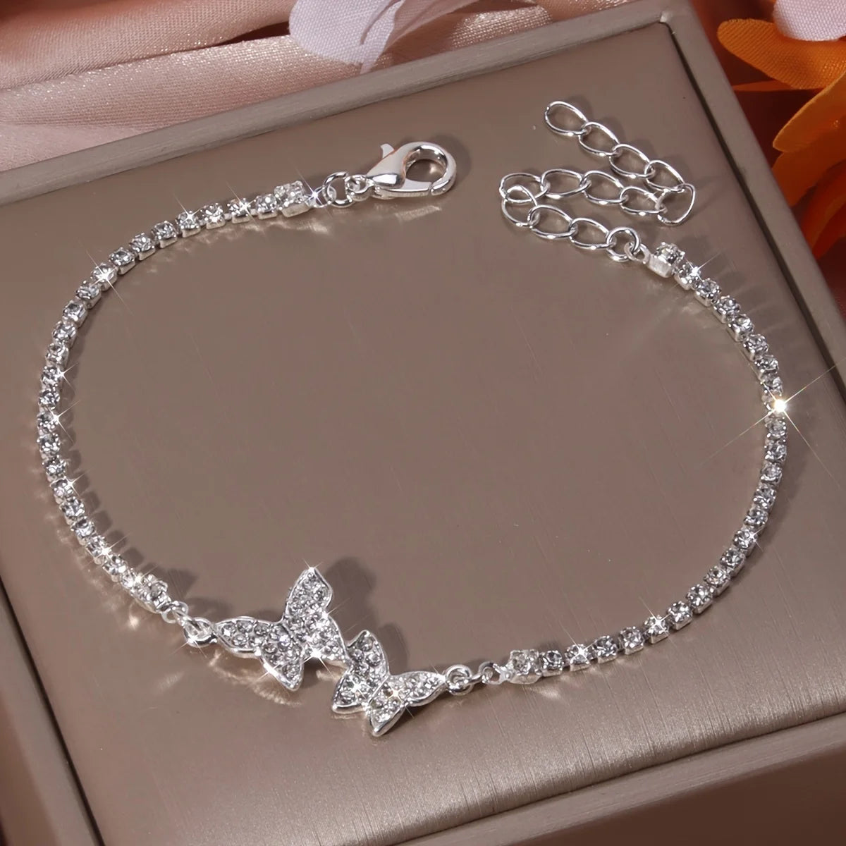 1pc Synthetic Sparkling Synthetic Zirconia Butterfly Double Adjustable Chain Bracelet - Elegant Luxury Women's Jewelry for Party, Vacation, Valentine's Day Gift for Girlfriend, Butterfly Jewelry