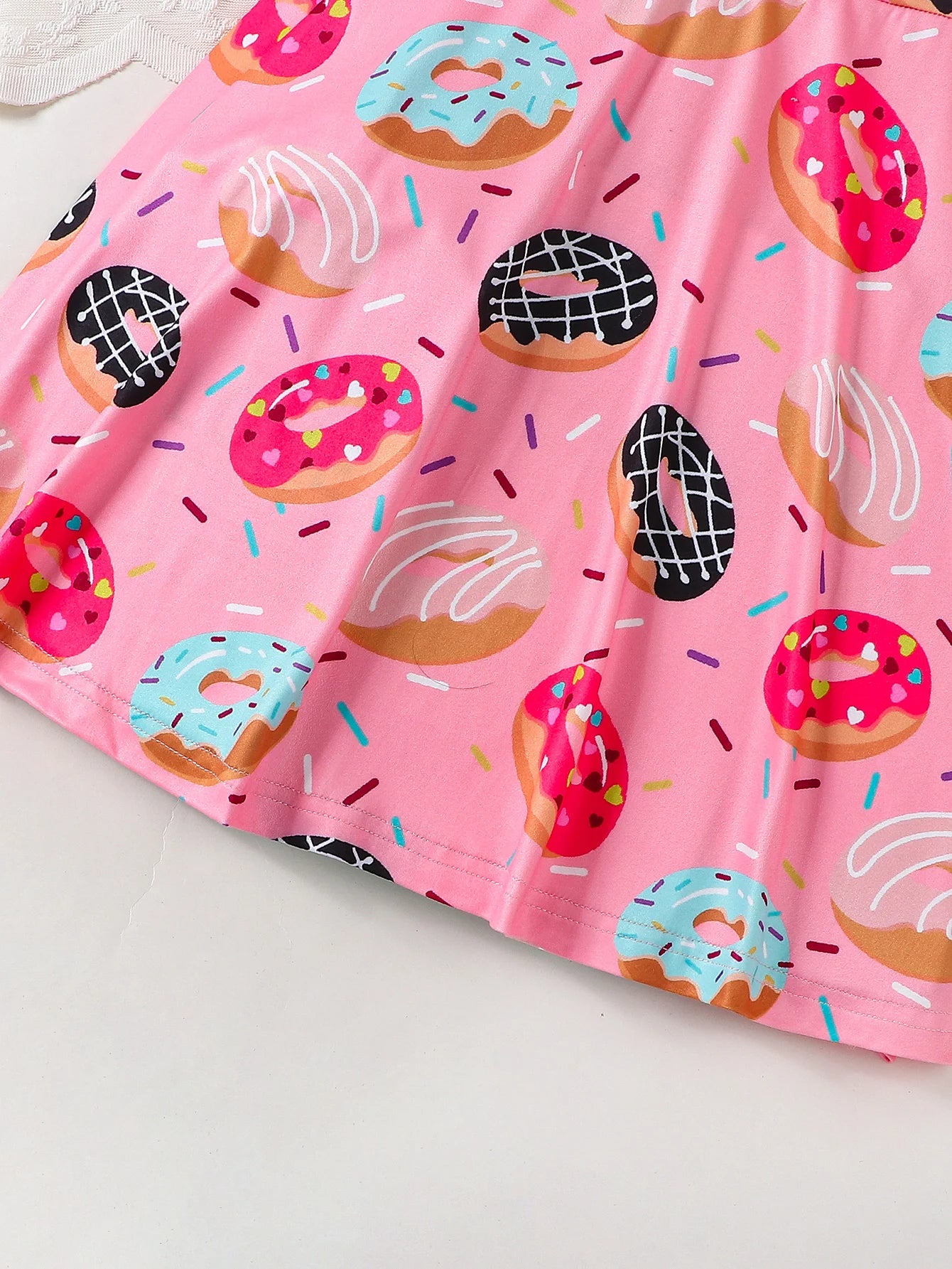 Pink cute donut full print short sleeved round neck girl's dress
