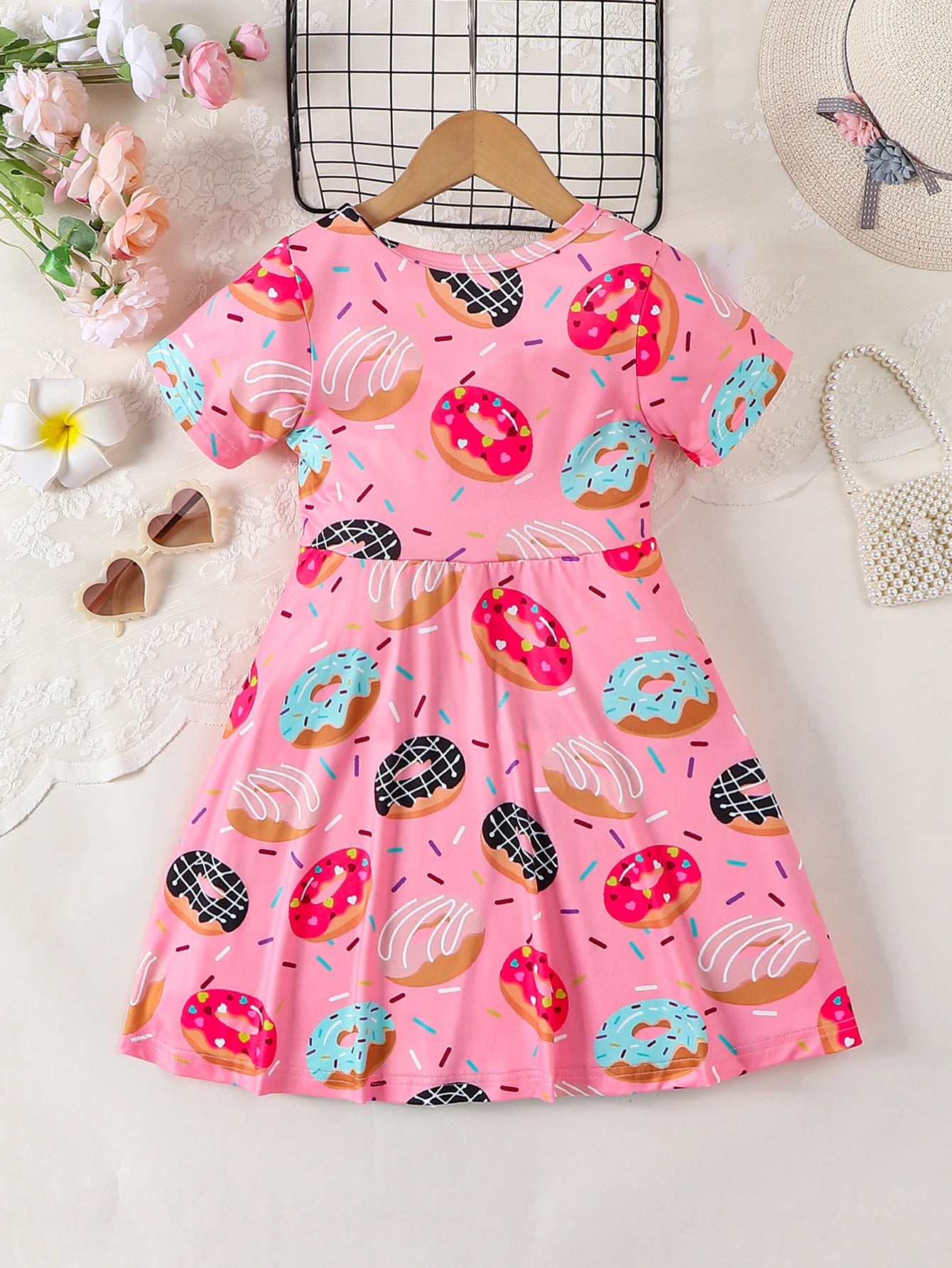 Pink cute donut full print short sleeved round neck girl's dress