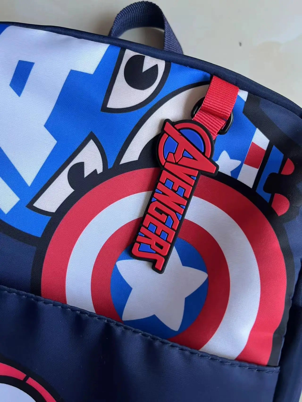 New Marvel Spider-Man cartoon Captain America boys School Bag New Kindergarten Baby Children's Small Backpack Cute Backpack
