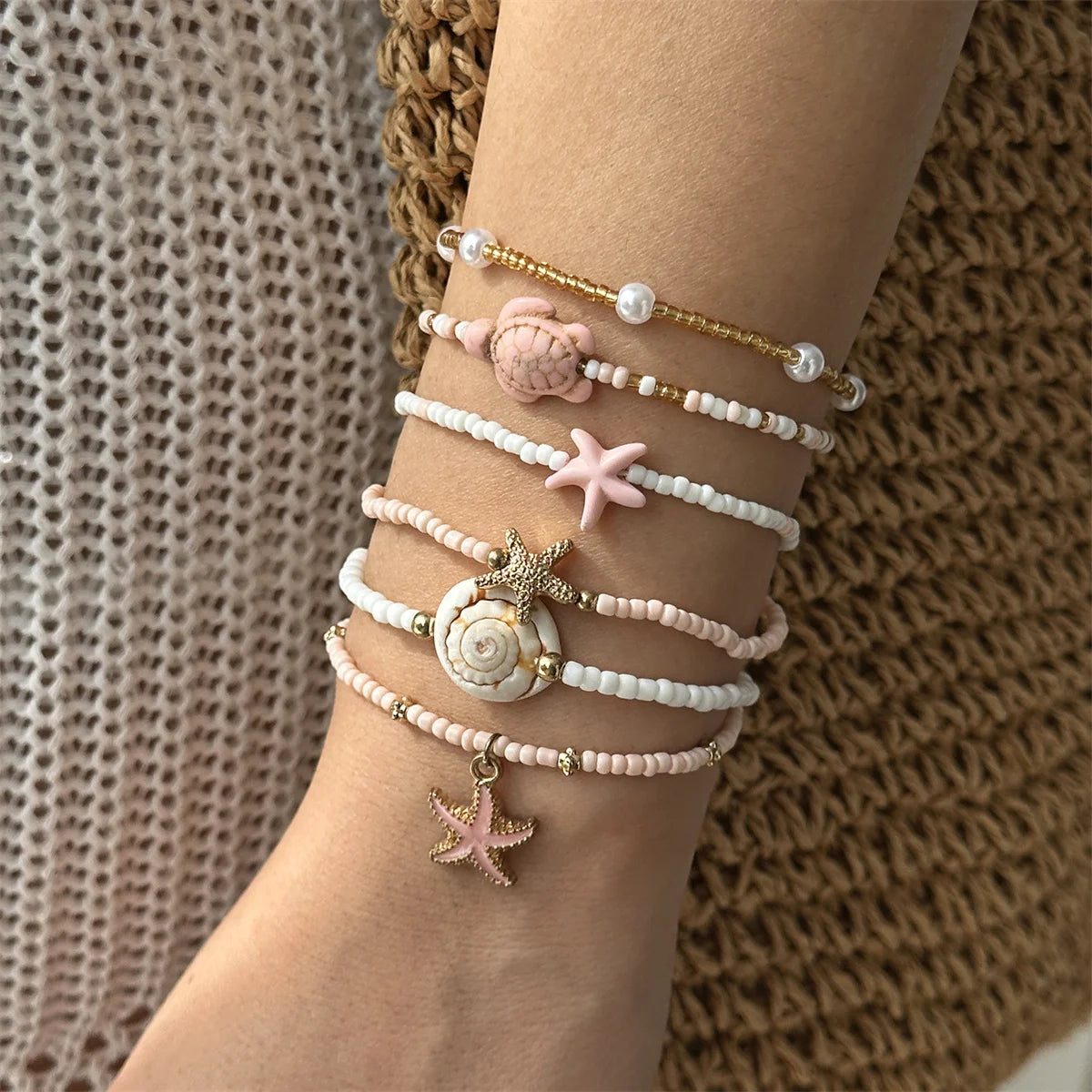 Fashion Multilayer Stacked Bracelets Set for Women Bohemian Shell Starfish Beaded Bracelets Summer Beach Party Jewelry Gift