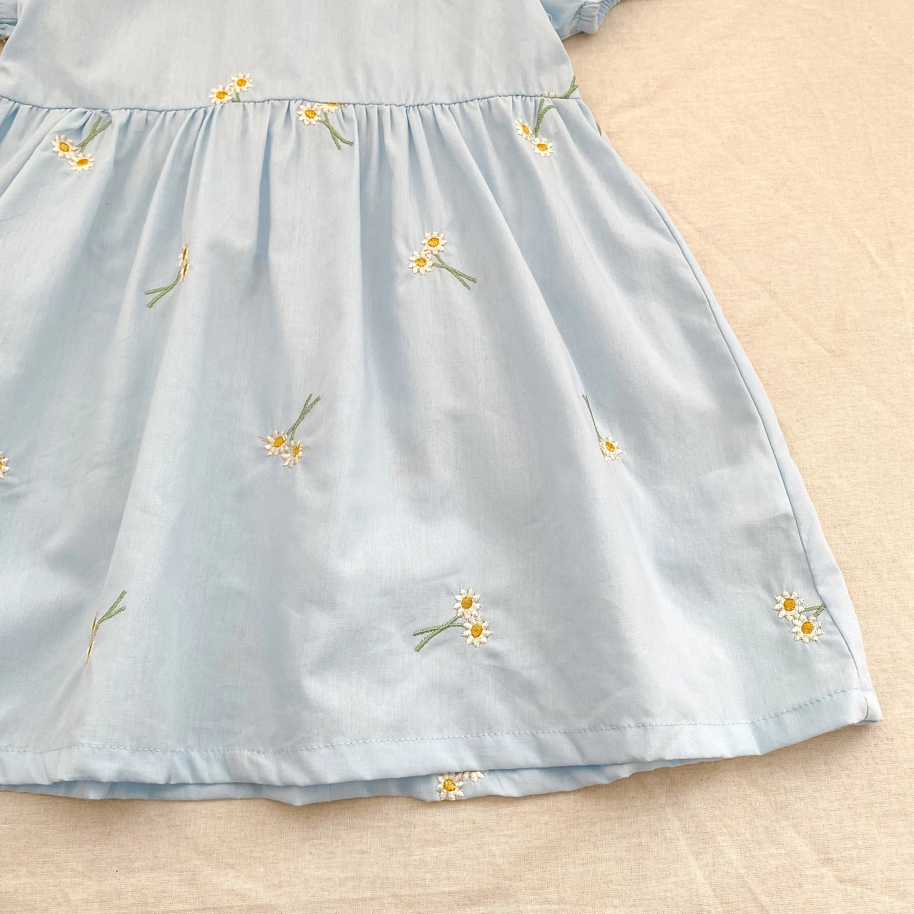 Summer New Little Girls Toddler Princess Dresses 1-6Yrs Girls Fashion Embroidered Flower Dress Kids Flying Sleeves Party Clothes
