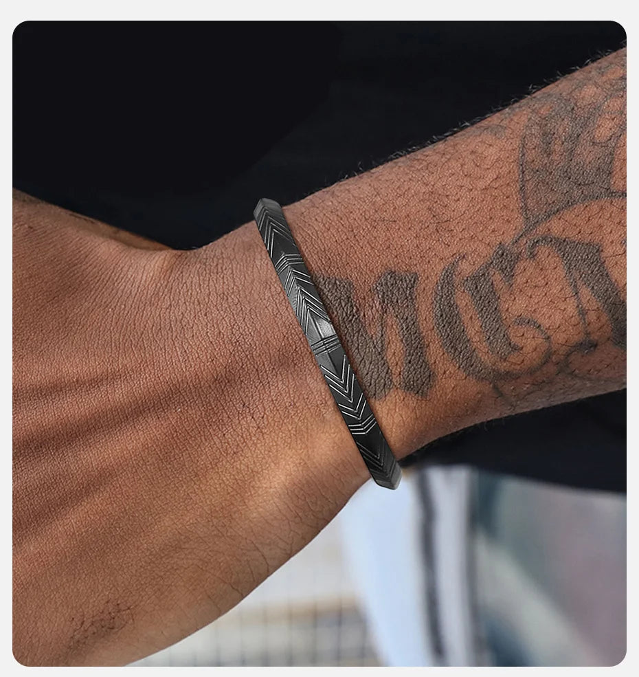 Vnox Vintage Norse Viking Cuff Bangle for Men, Stainless Steel Tribal Arrow Almut Male Bracelet,Rock Punk Boy Retro Jewelry