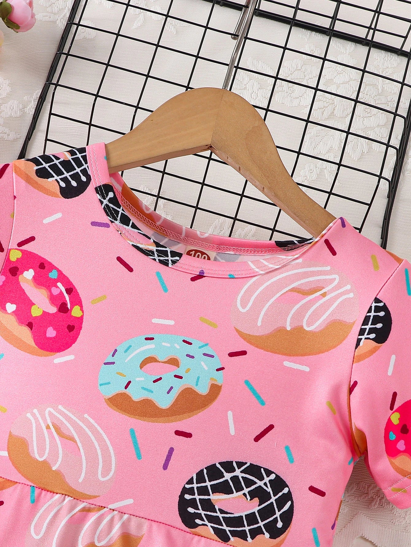 Pink cute donut full print short sleeved round neck girl's dress