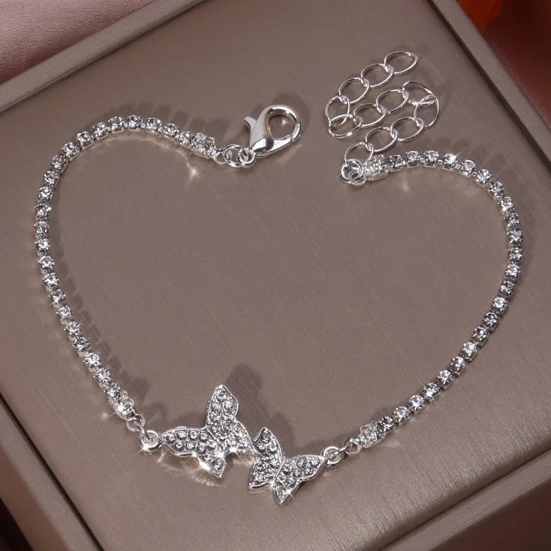 1pc Synthetic Sparkling Synthetic Zirconia Butterfly Double Adjustable Chain Bracelet - Elegant Luxury Women's Jewelry for Party, Vacation, Valentine's Day Gift for Girlfriend, Butterfly Jewelry